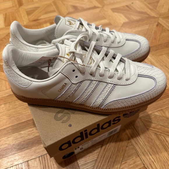 NEW Adidas Retro Samba Sneakers in sz Men 6/Women 7/EU 38 - Picture 11 of 13